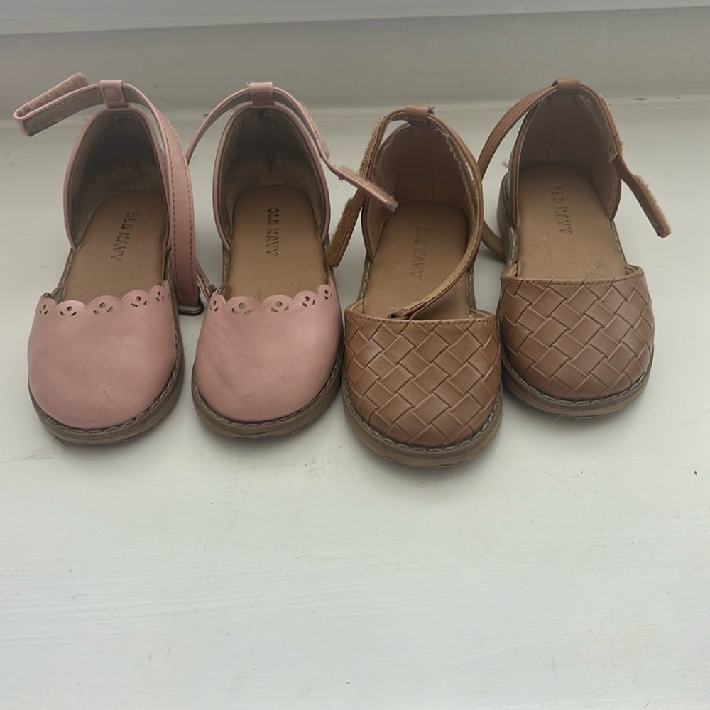 Pink and nude pair of old navy sandals.